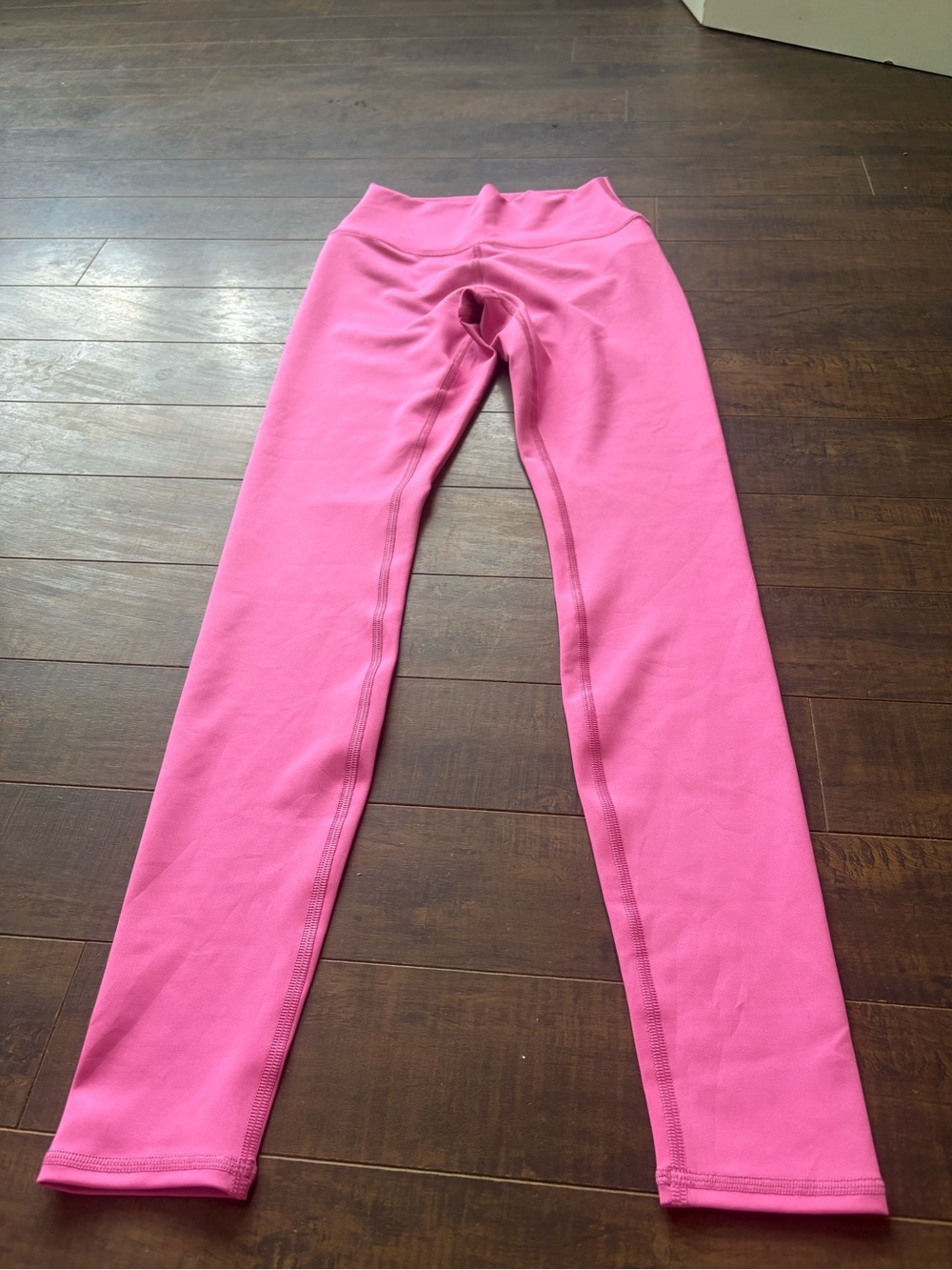ALO high waisted Airlift pink leggings - Picture 5 of 13